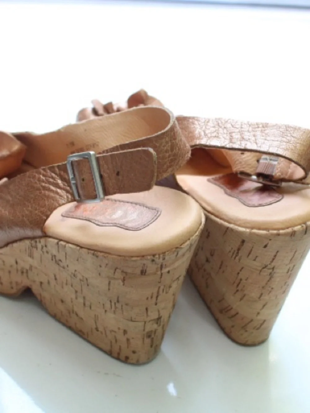 Korks platform wedges